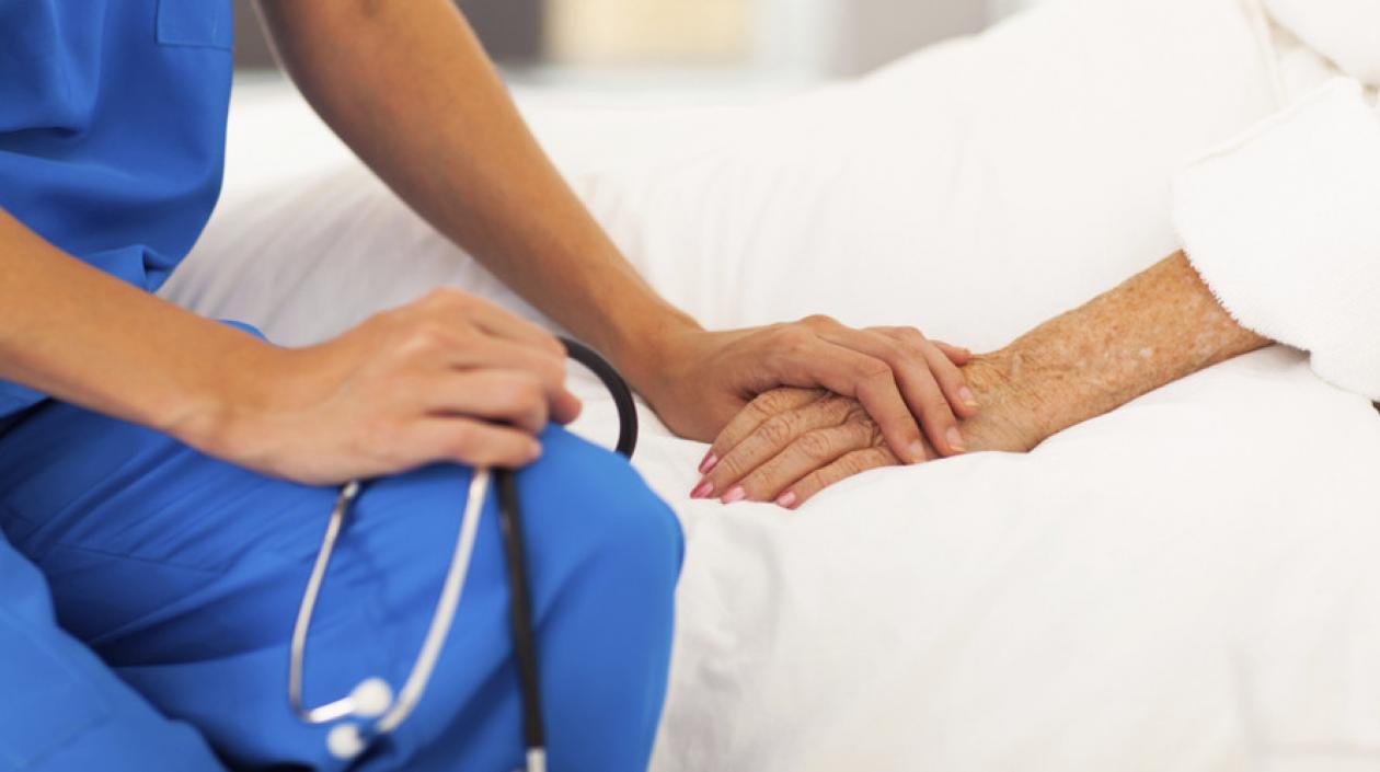 Los cuidados paliativos buscan mejorar la calidad de vida posible para los pacientes con enfermedades crónicas, incurables y progresivas.