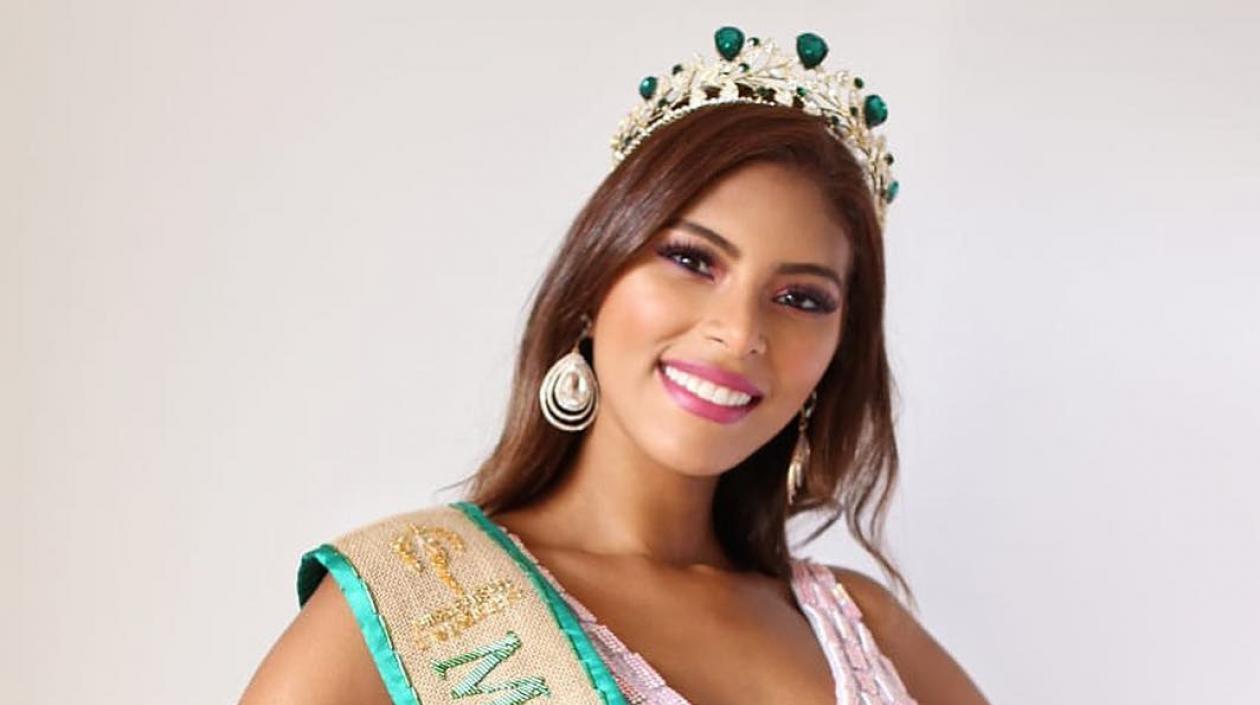 La cartagenera Valeria Ayos fue coronada como Miss Agua en el evento.