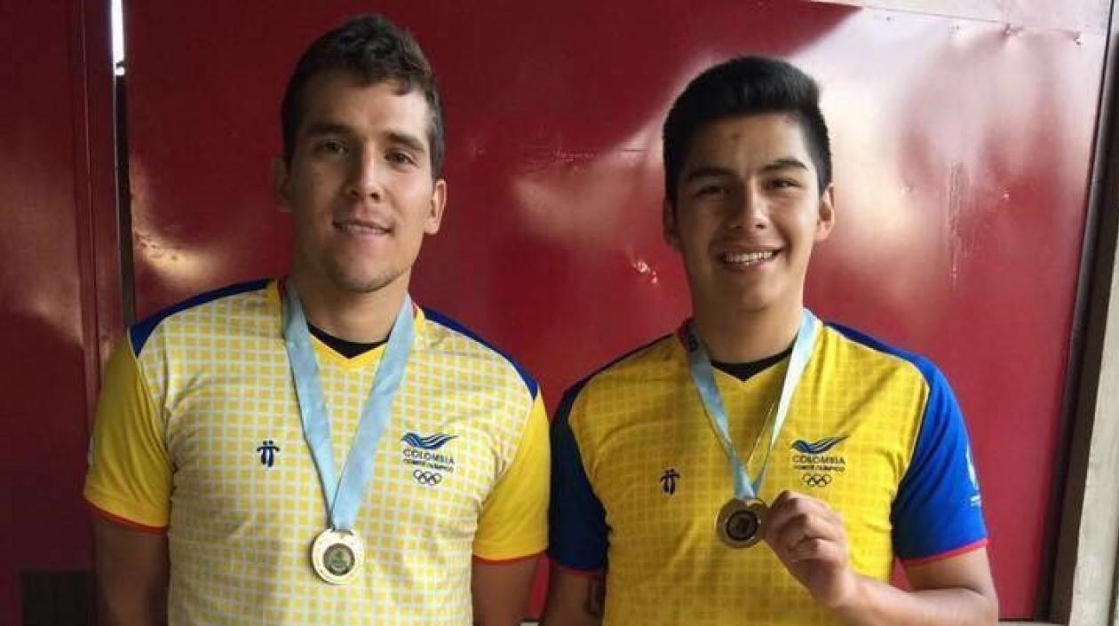 Sebastián Franco y Mario Mercado, jugadores de la selección Colombia. 