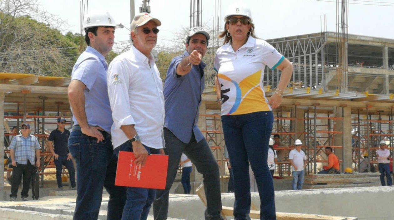 Daniel Noguera, director de los Juegos; Eduardo Verano, Gobernador del Atlántico; Alejandro Char, Alcalde de Barranquilla, y Clara Luz Roldán, directora de Coldeportes.