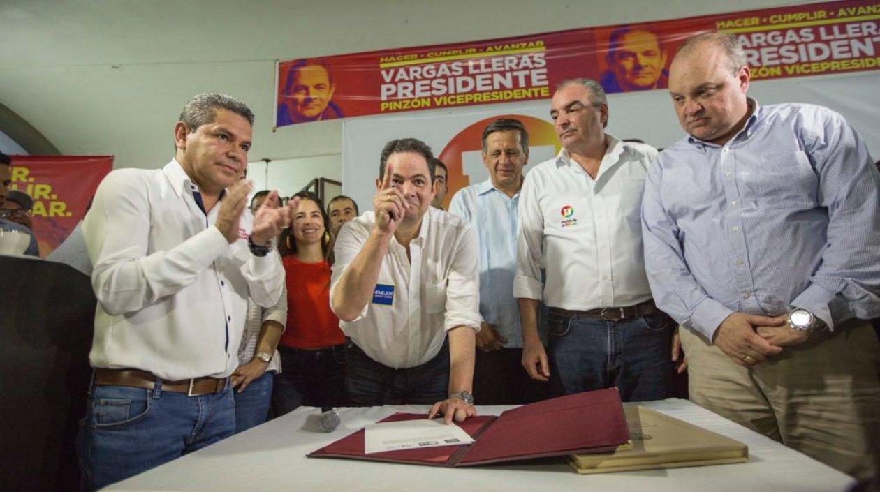 Germán Vargas Lleras dijo que este acuerdo es "sin mermelada".