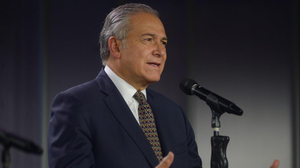 Vicepresidente Óscar Naranjo.