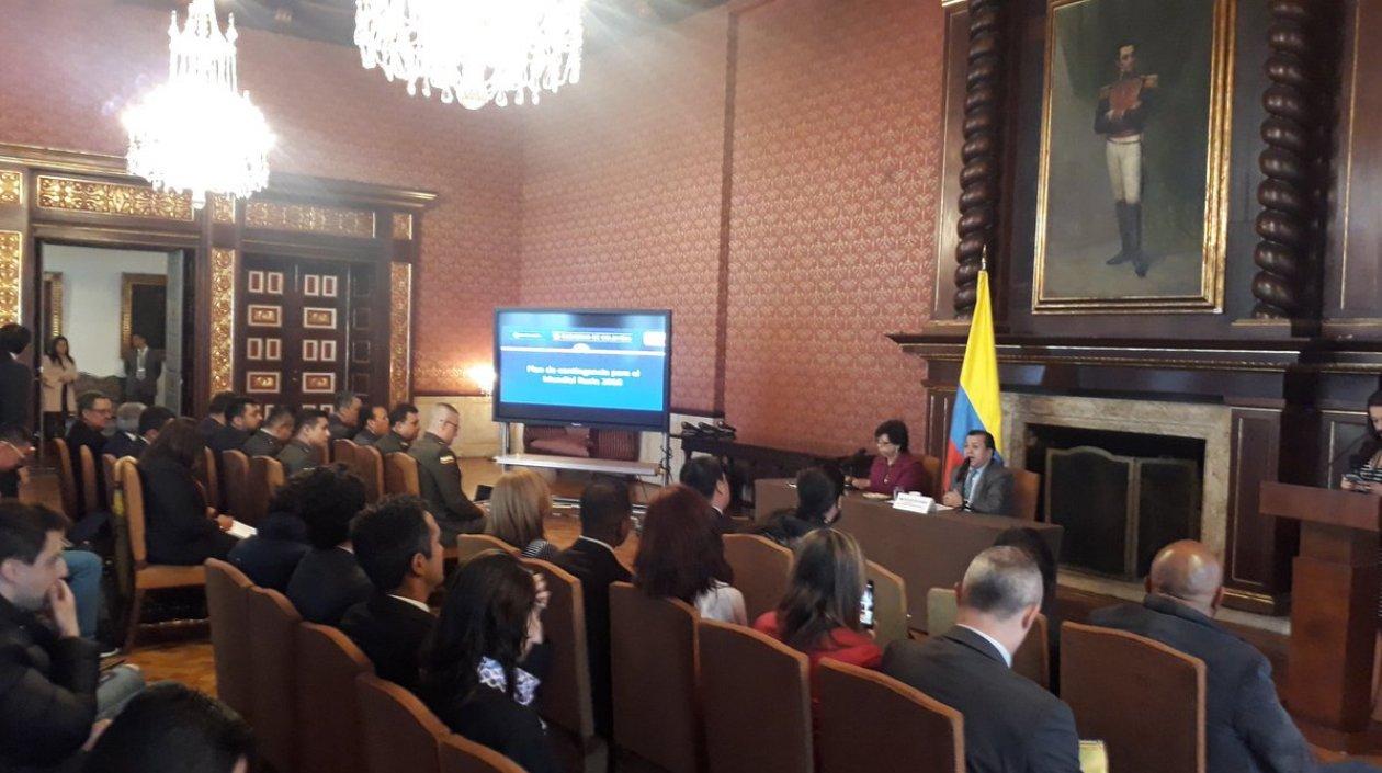 Cancillería Colombiana durante la presentación del evento. 