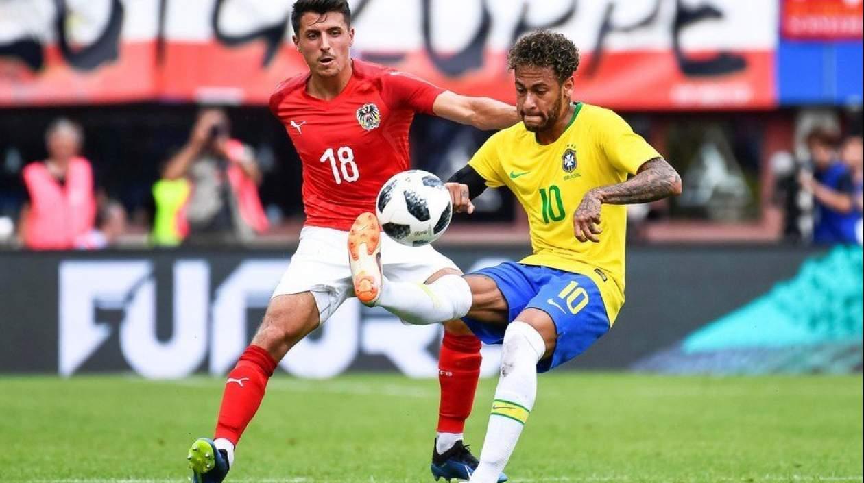 Neymar durante el partido ante Austria. 