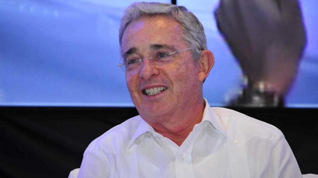 Álvaro Uribe, expresidente de la república.