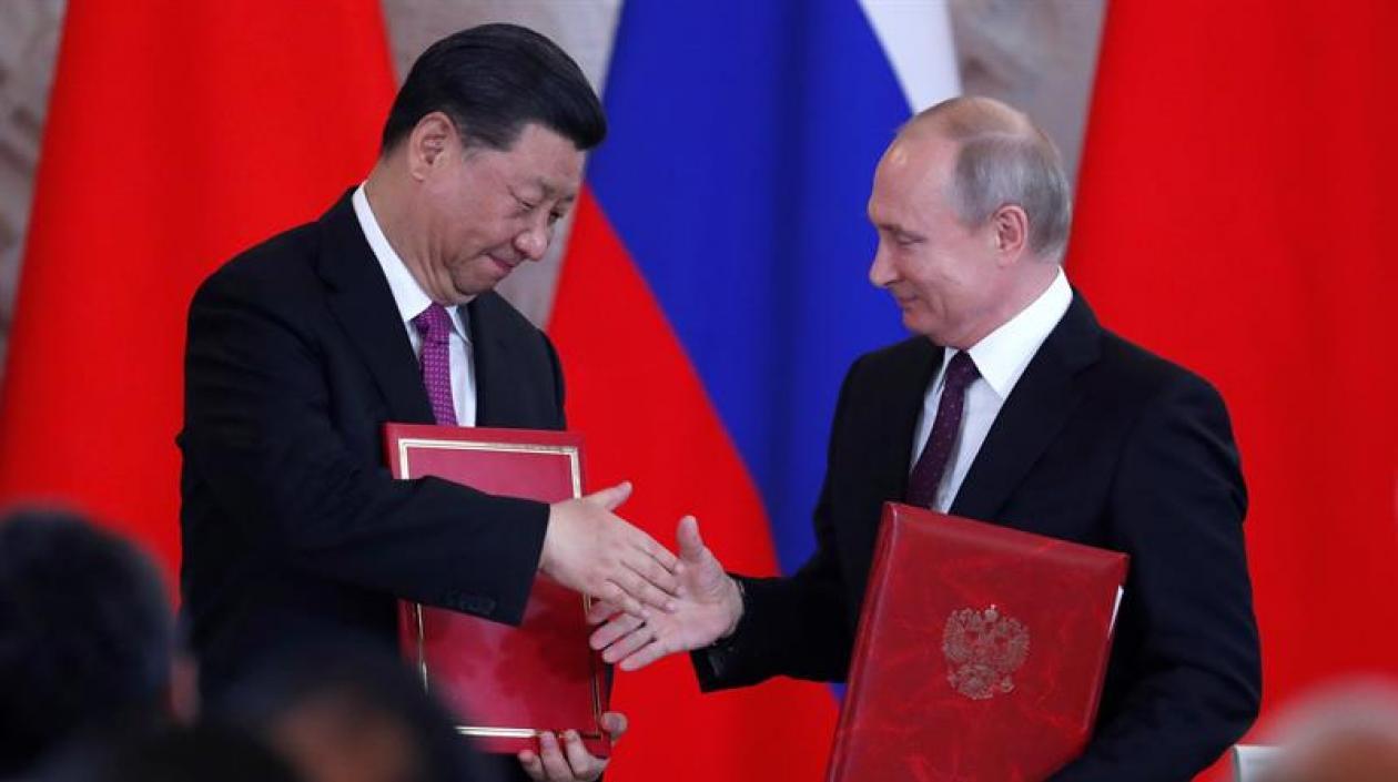 Xi Jinping y Vladímir Putin. Ambos líderes abordaron la situación en Venezuela, el futuro del acuerdo nuclear con Irán, sus relaciones con EEUU y la desnuclearización de la península coreana.