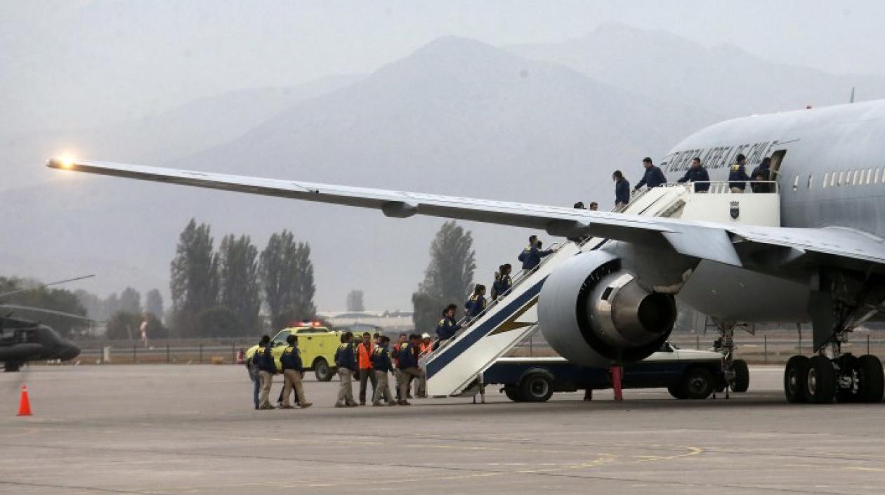 Los expulsados de Chile en el vuelo que tenía como destino Bogotá y Caracas.