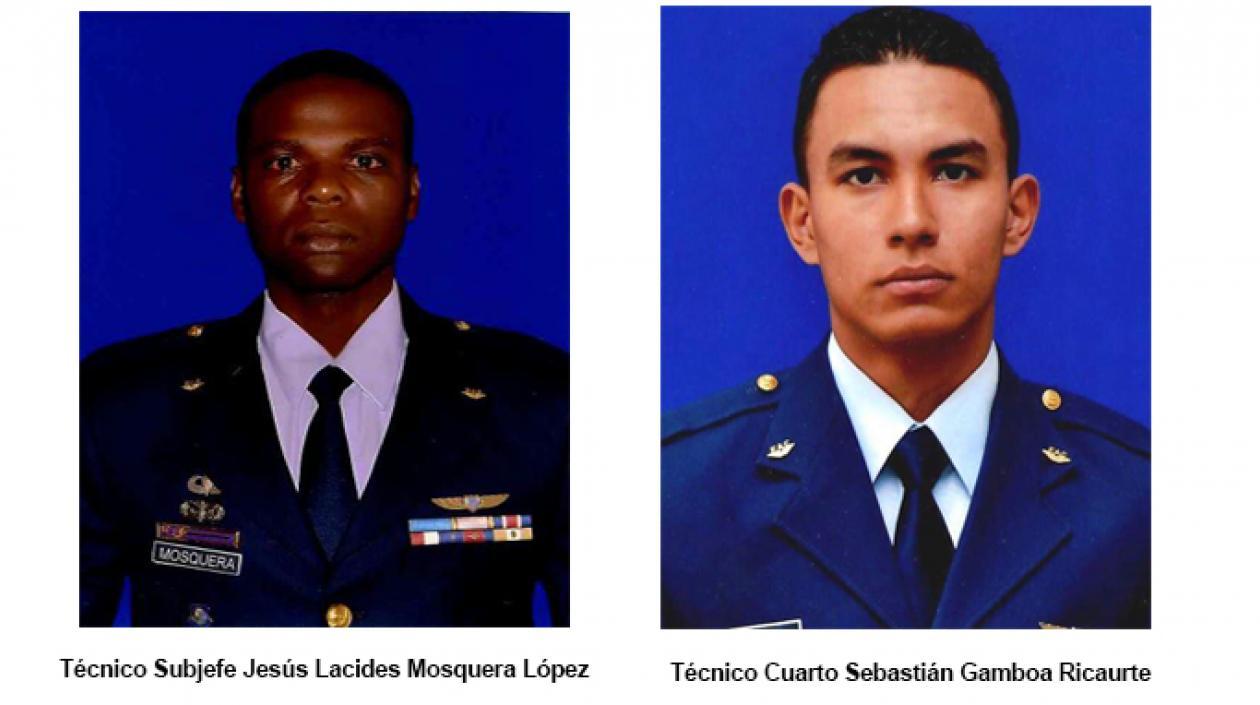  En la foto, los militares fallecidos técnico subjefe Jesús Lacides Mosquera López y técnico cuarto Sebastián Gamboa Ricaurte. E