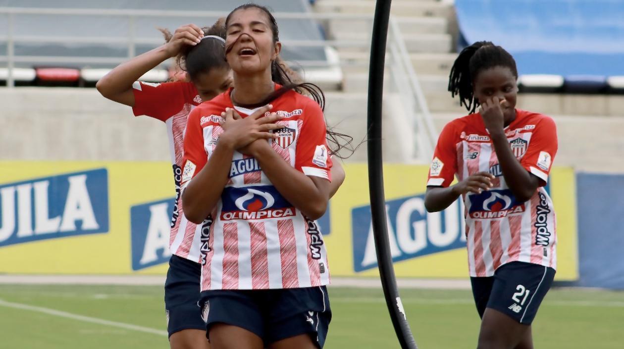 Daniela Arias celebra su gol ante Deportivo Cali. 