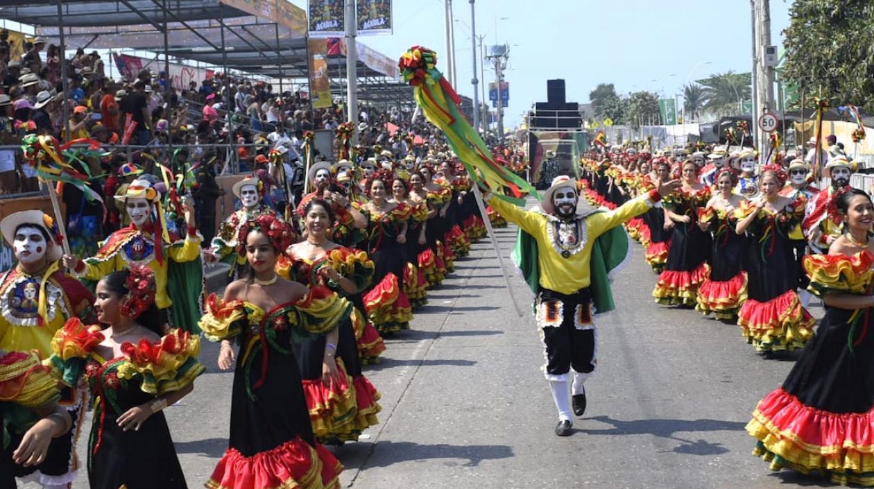 Desfile durante la Gran Parada del carnaval 2020.
