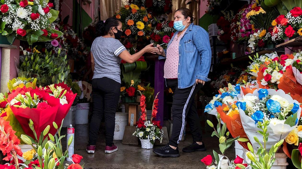 Vendedoras de flores en Los Ángeles.