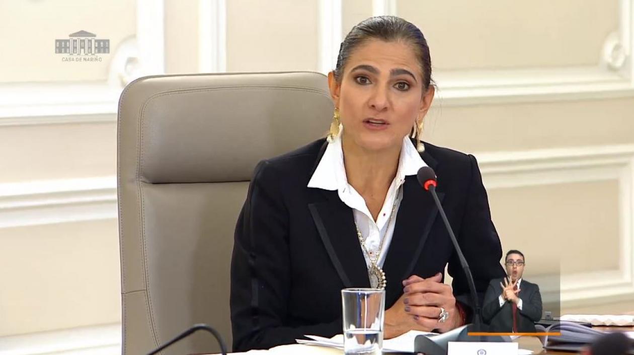 Ángela María Orozco, Ministra de Transportes.
