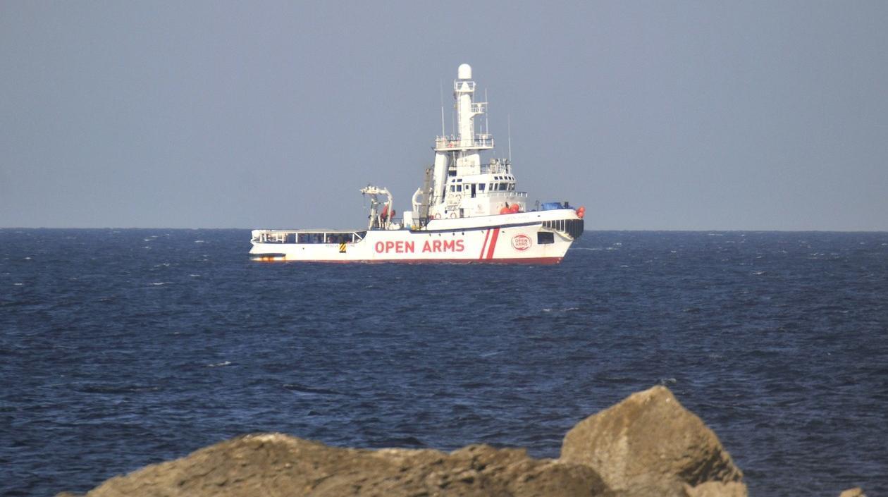 El barco Open Arms, donde están los rescatados. 