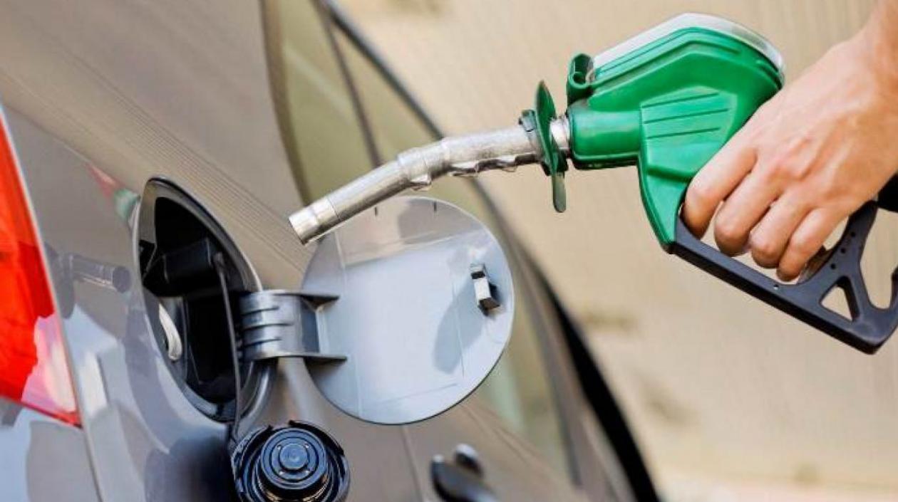 La gasolina aumentó su valor para este 2021. 