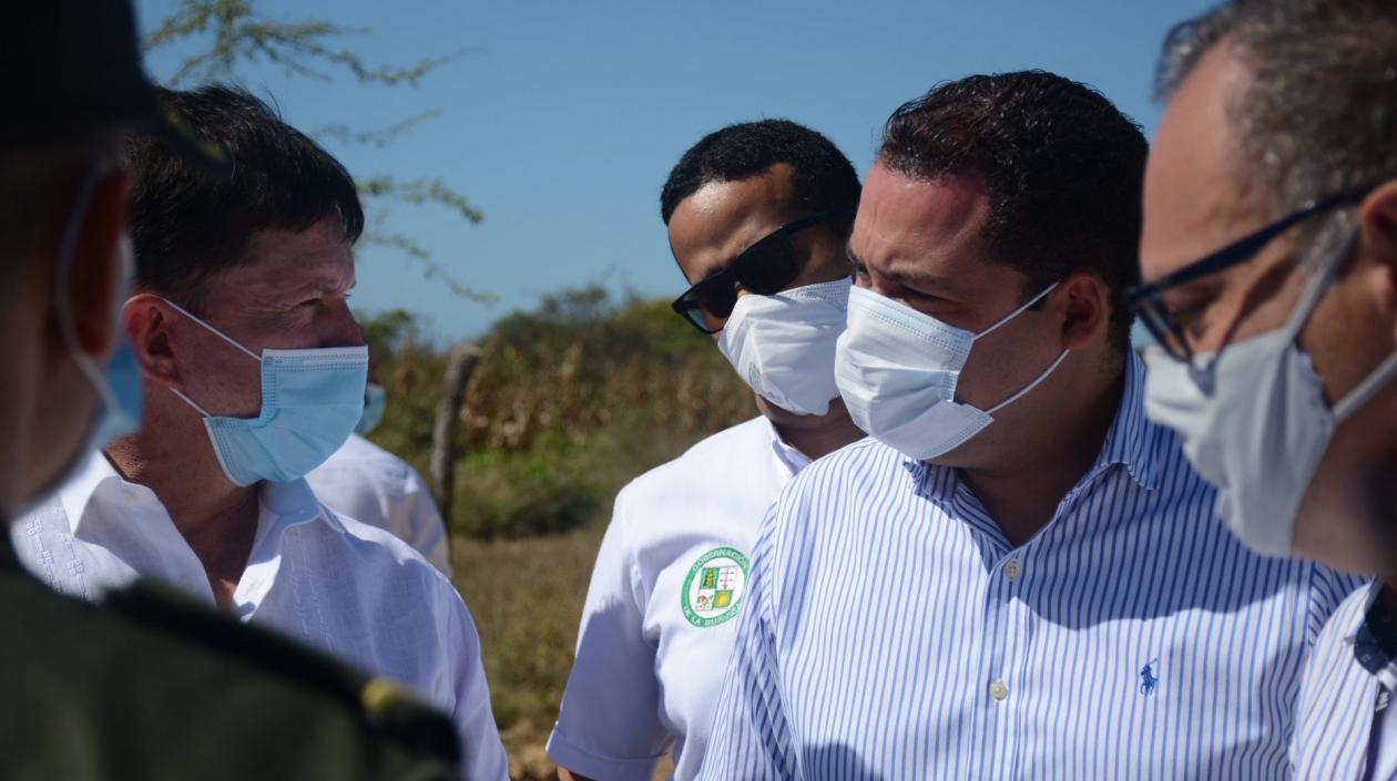 El gobernador de La Guajira, Nemesio Roys, confirmó que tiene coronavirus.