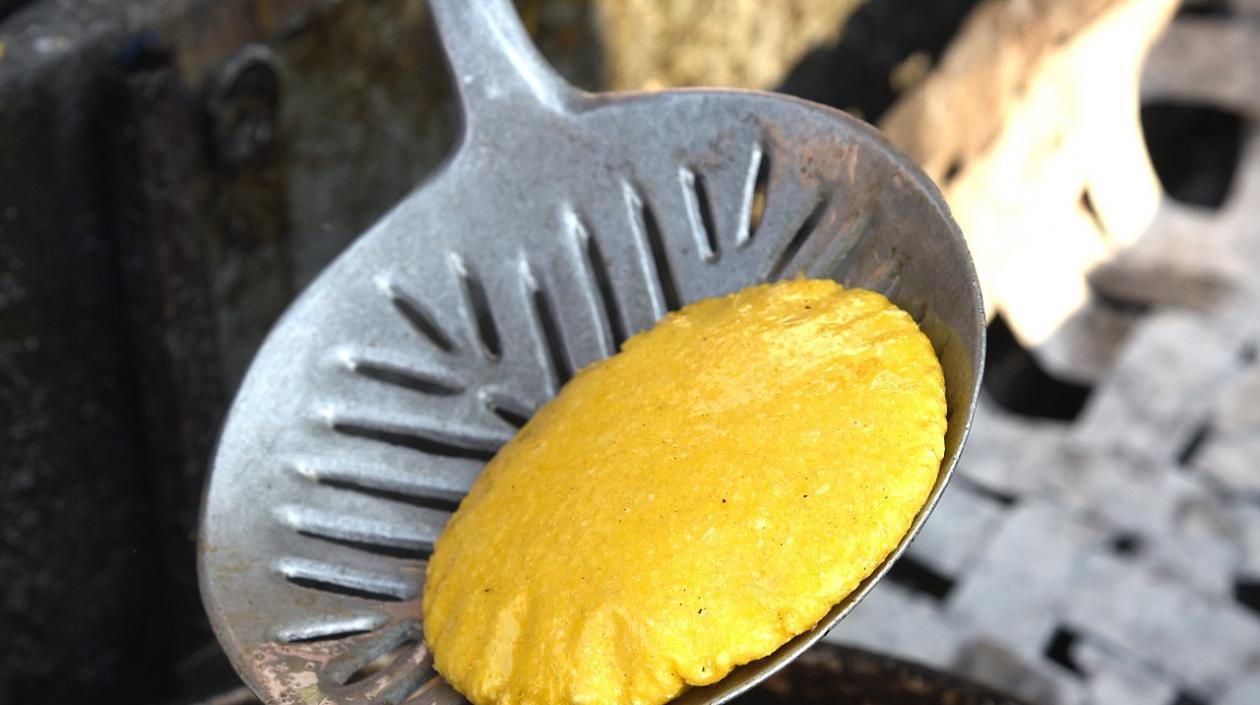 Arepa de huevo es una tradición en la región Caribe.