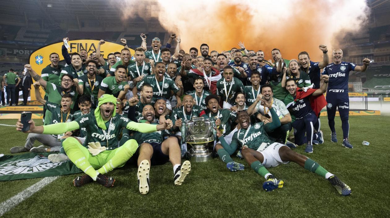 Palmeiras de Brasil viene de ser campeón de la Copa Libertadores. 