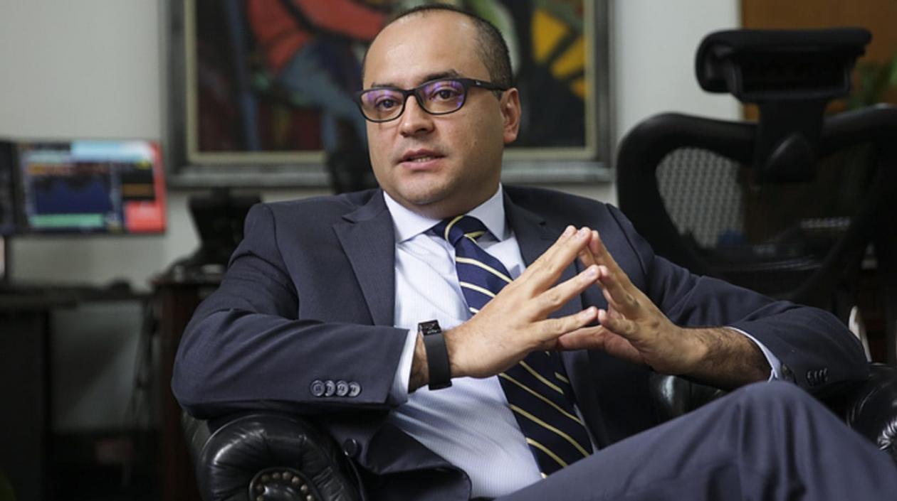 Director de Crédito Público y Tesoro Nacional, César Arias.