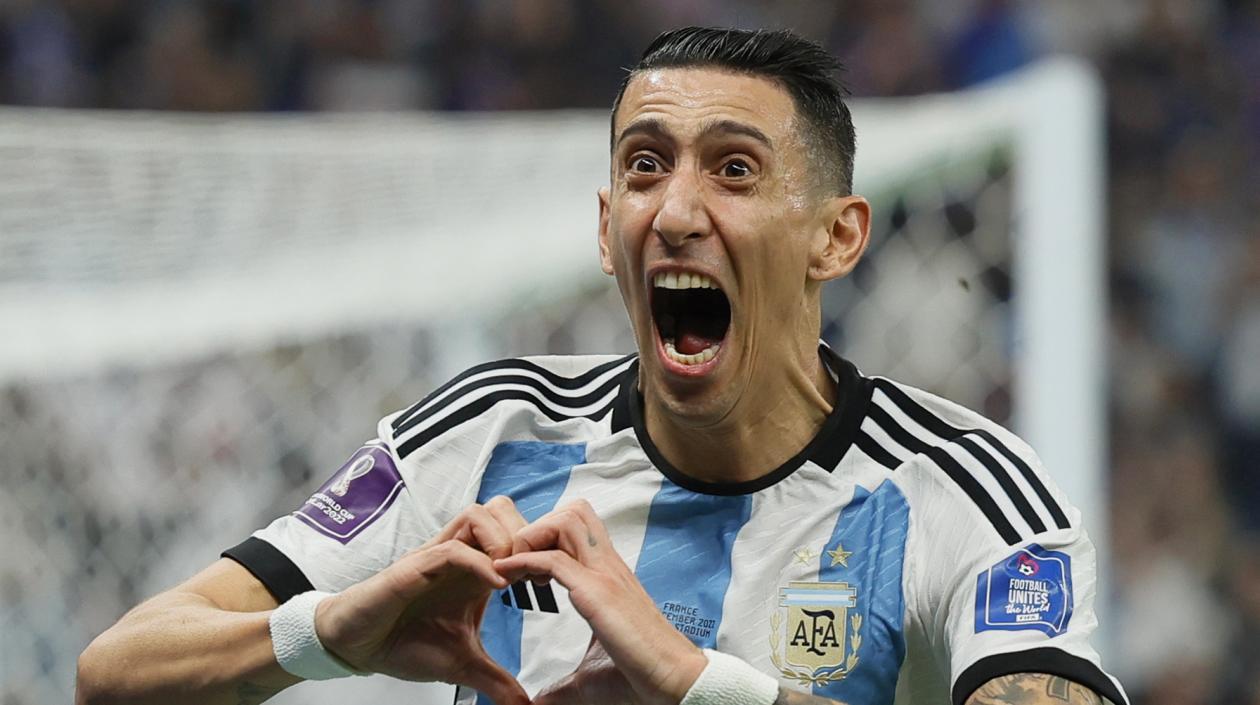 Ángel Di María grita a todo pulmón el segundo gol argentino.