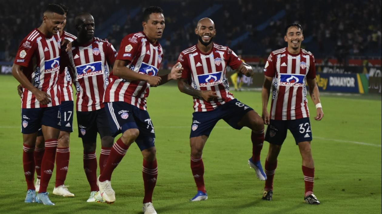 Al ritmo de Carlos Bacca, Junior goleó al Medellín