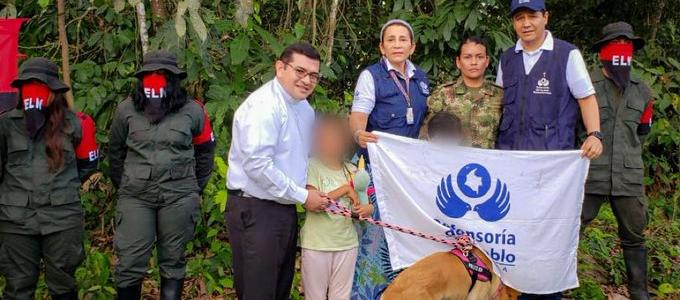La misión humanitaria que recibió a la sargento Karina Ramírez y a sus dos hijos menores