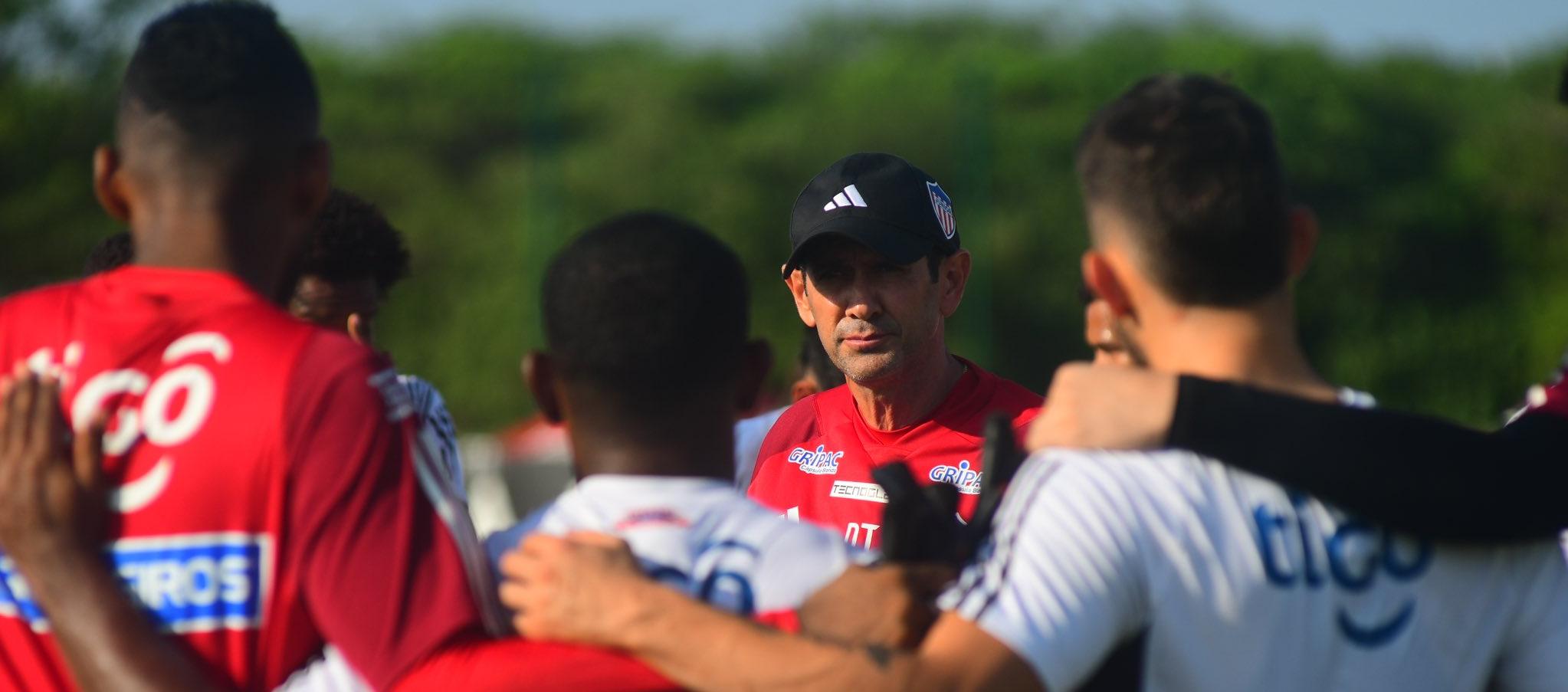Arturo Reyes, técnico del Junior, aspira a que su equipo siga ganando, gustando y goleando. 