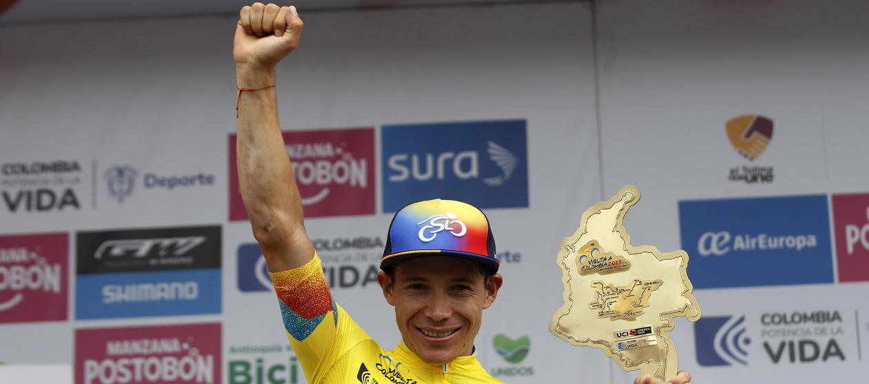 Miguel Ángel López se coronó campeón de la última Vuelta a Colo,bia. 