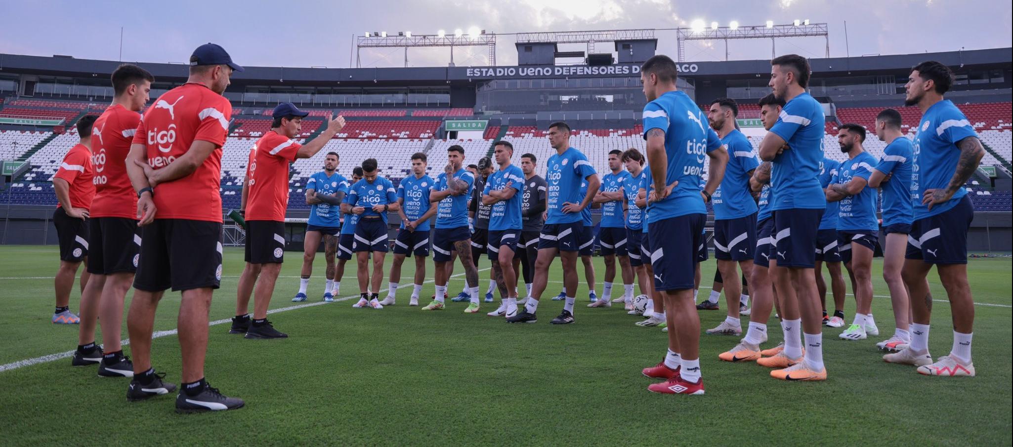 La selección paraguaya recibirá a Colombia el próximo 21 de noviembre. 