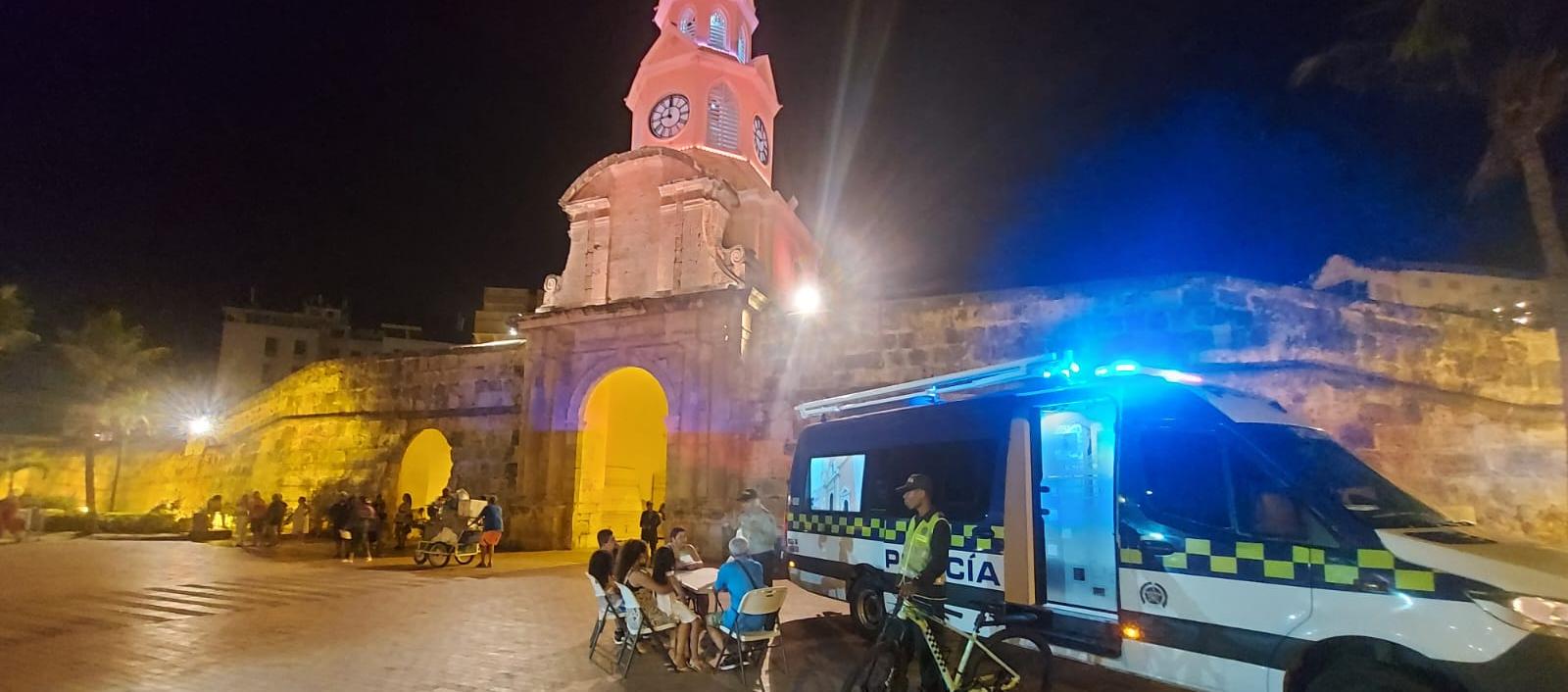 Vigilancia policial en el sector turístico de Cartagena