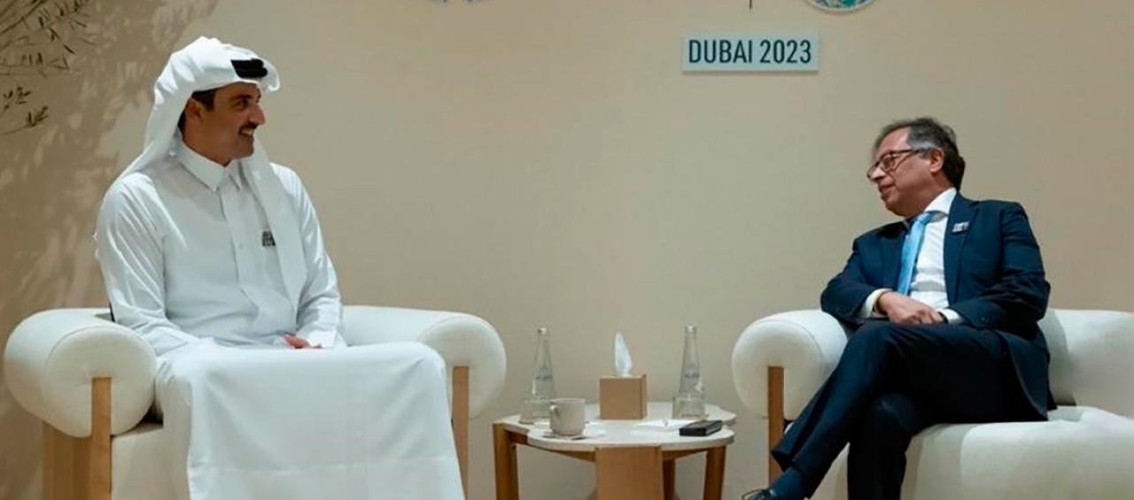 El jeque Tamim bin Hamad Al Thani, Jefe de Estado de Catar, reunido con el Presidente Gustavo Petro.