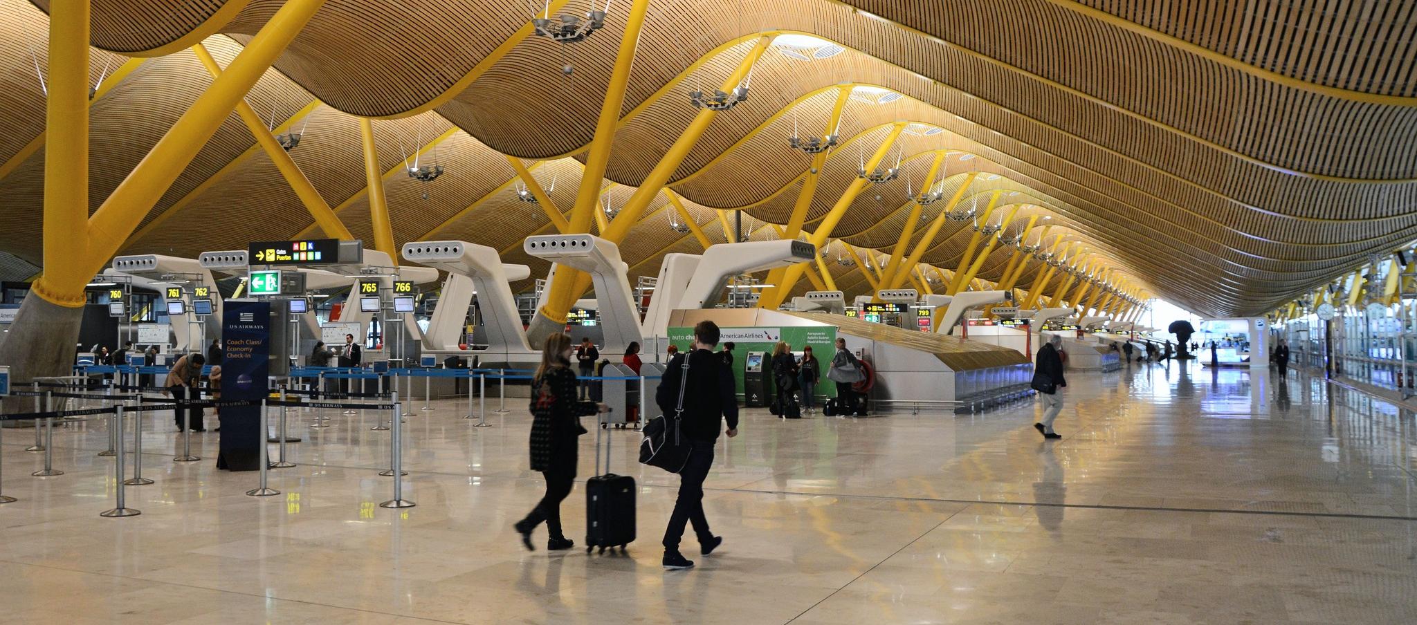 Aeropuerto Adolfo Suárez #Madrid-#Barajas ✈️.