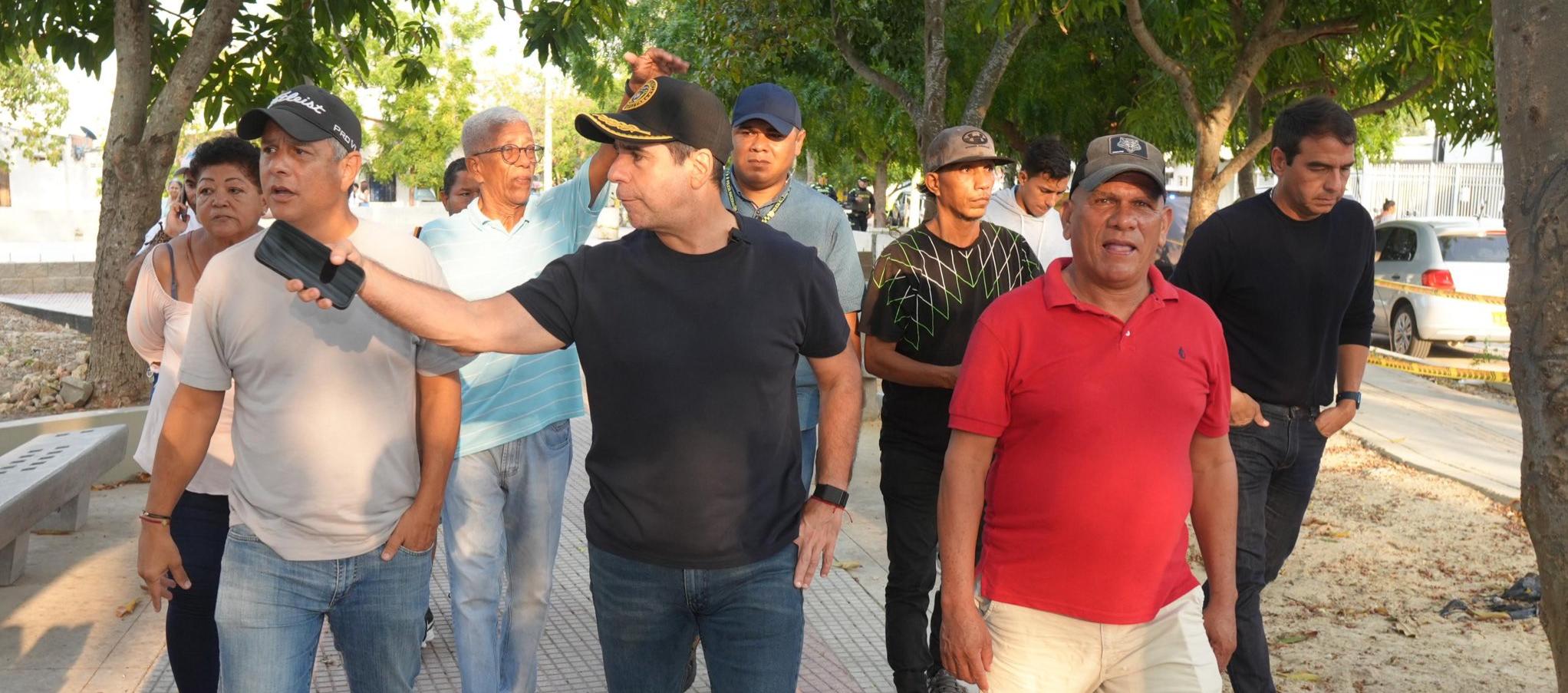 El alcalde estuvo acompañado por la comunidad de El Limón.