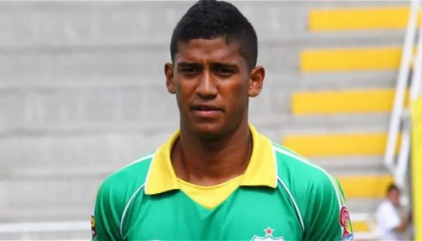 Francisco Navas, jugador colombiano nacido en Estados Unidos.