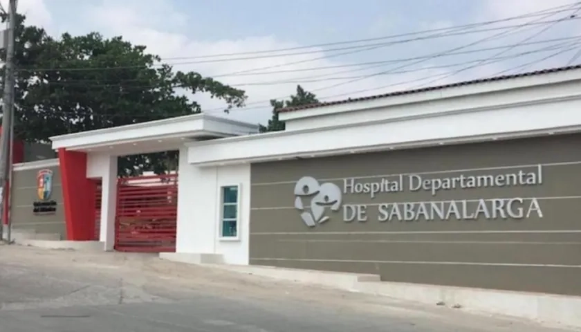 El joven es atendido en el Hospital Departamental de Sabanalarga.