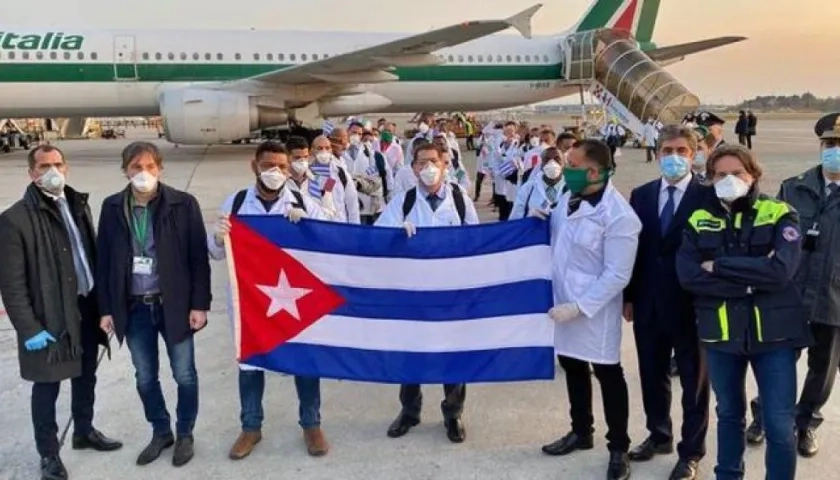 Los médicos cubanos en Italia.