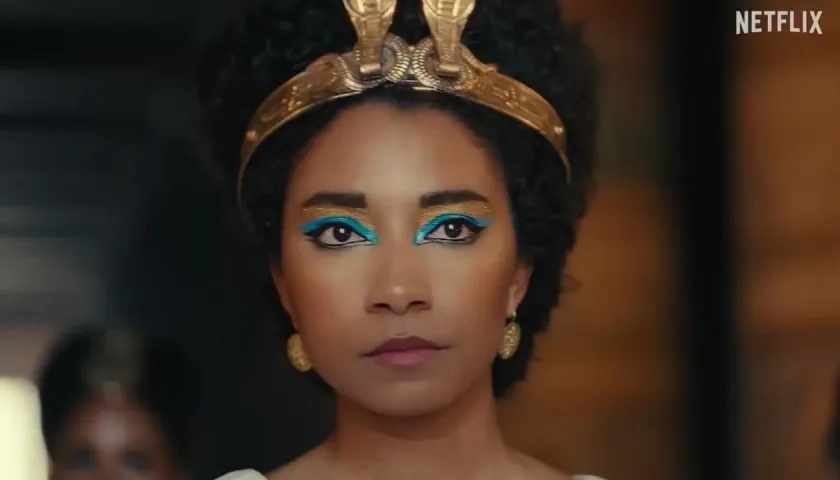Actriz que representará a Cleopatra en la serie de Netflix. 