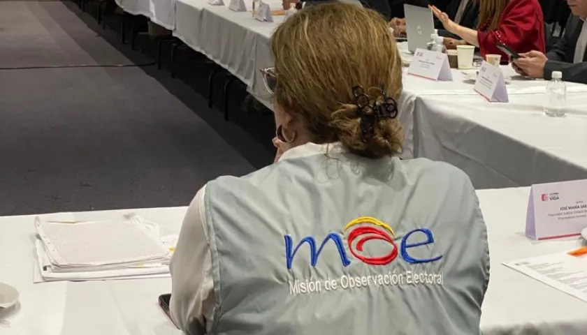 La MOE participando en la Comisión Nacional de Seguimiento Electoral.