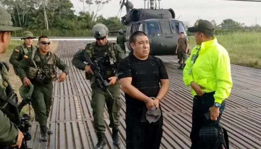 Tito Aldemar Ruano, alias "Don Ti", siendo capturado en Colombia.