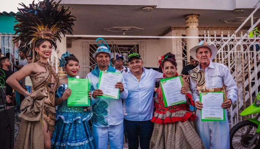 Reyes de Adulto Mayor y 'Sin límites' del Carnaval de Galapa.