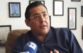 El ministro de Defensa de Ecuador, Patricio Zambrano.