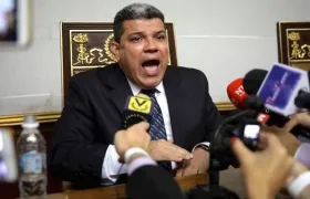 Luis Parra, elegido presidente del Parlamento venezolano.
