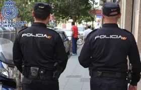 La Policía registró tres domicilios en Cantabria.