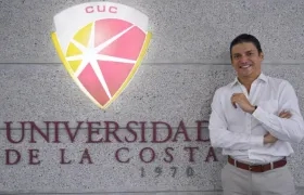 Tito Crissien Borrero, rector de la Universidad de de la Costa.