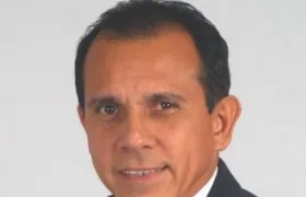 Carlos Julio Manzano.