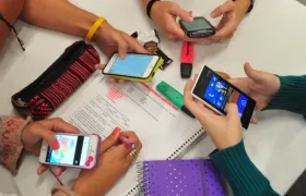 Uso de celulares en entorno escolares. 