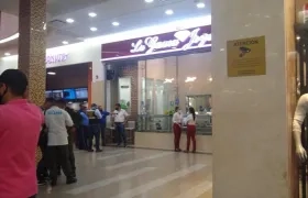 Joyería asaltada al interior del Centro Comercial Portal del Prado.