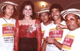 La Cumbia de Roberto Palma, con la Reina Internacional del Carnaval 1.974