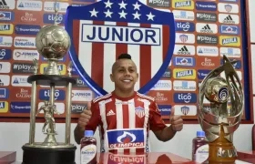 Vladimir Hernández firmó por un año con Junior.
