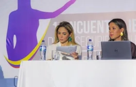Ana María Aljure y Goethny Fernanda García Flórez.