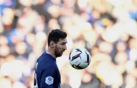 Lionel Messi termina contrato con el PSGe en junio próximo.